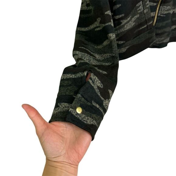 Lularoe Presley Moto Jacket - Size 3XL - Picture 6 of 11